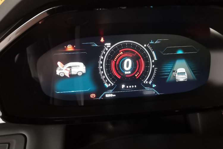 Used SAIC MAXUS D60 2022 1.5T Automatic Smart Enjoyment Version 5 Seats Instrument Cluster