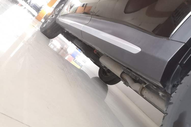 Used SAIC MAXUS D60 2022 1.5T Automatic Smart Enjoyment Version 5 Seats Left Side Sill