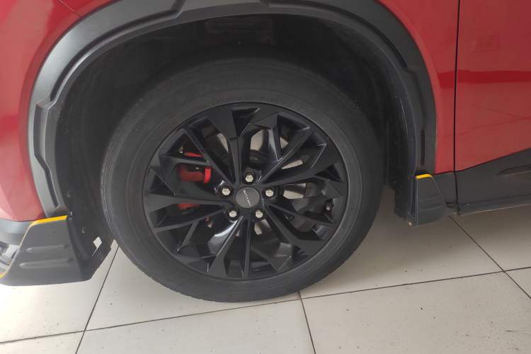 Used SAIC MAXUS D60 2022 1.5T Automatic Trendy Version 6-Seater Left Front Wheel Hub