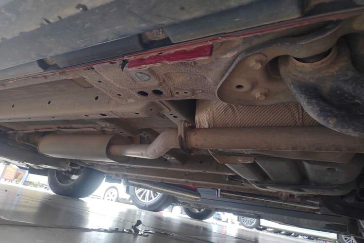 Used SAIC MAXUS D60 2022 1.5T Automatic Trendy Version 6-Seater Left Side Sill