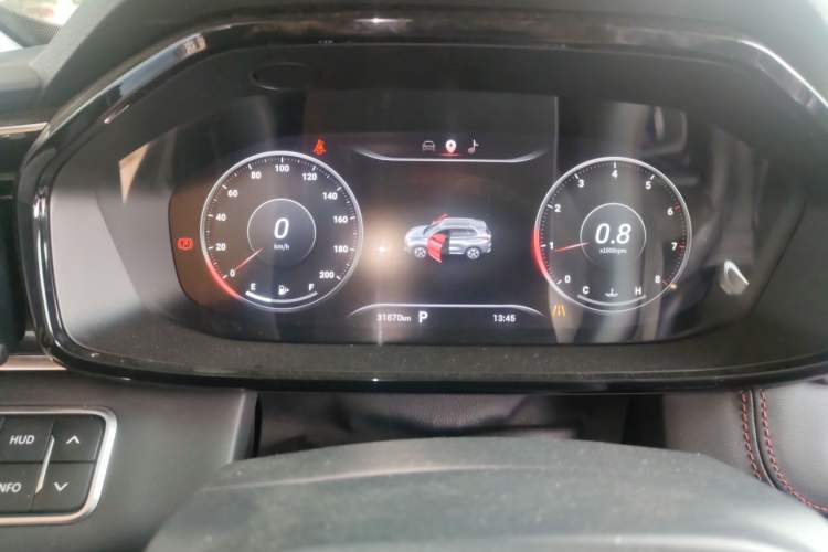 Used SAIC MAXUS D60 2022 1.5T Automatic Luxury Edition 5 Seats Odometer Close Up