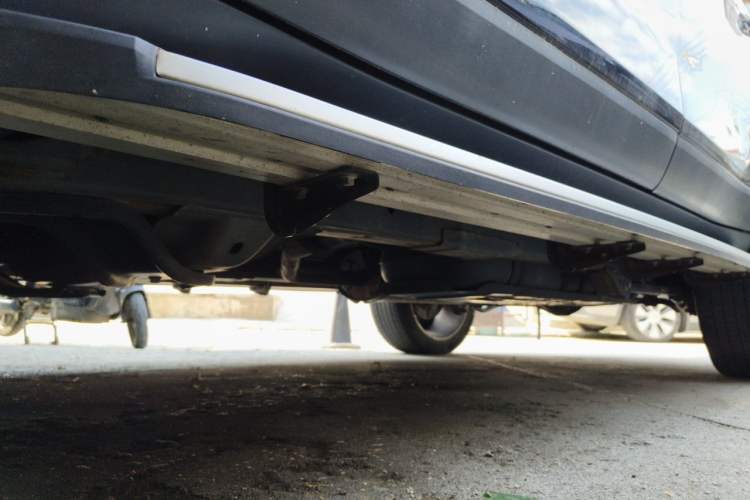 Used SAIC MAXUS D90  Chassis Front Left