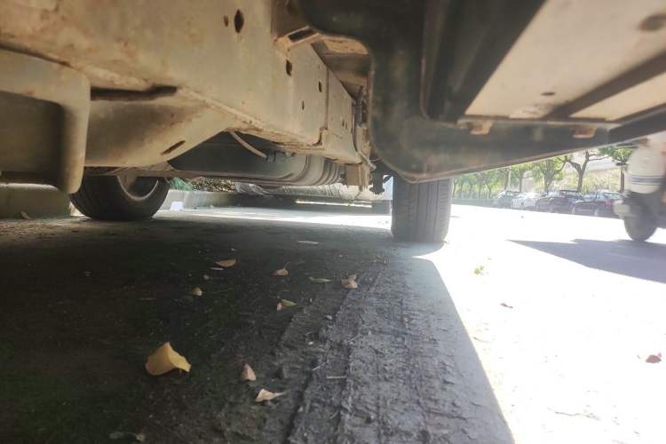Used SAIC MAXUS D90 2017 2.0T Automatic All-Wheel Drive Sirius Chassis Front Left