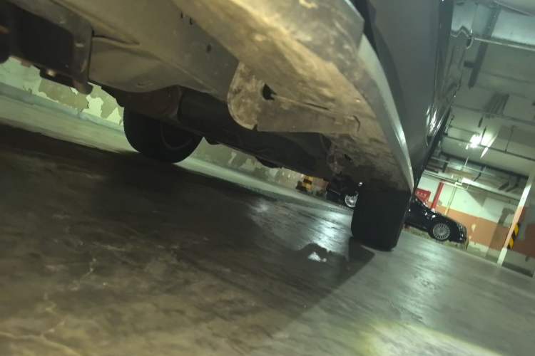 Used SAIC MAXUS D90  Chassis Front Left