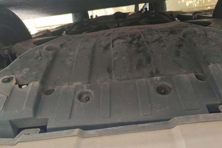 Used SAIC MAXUS D90 2017 2.0T Automatic All-Wheel Drive Sirius Chassis Front