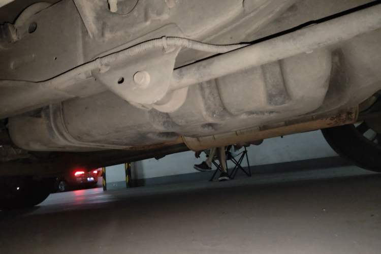 Used SAIC MAXUS D90 2017 2.0T Automatic All-Wheel Drive Sirius Chassis Rear Left