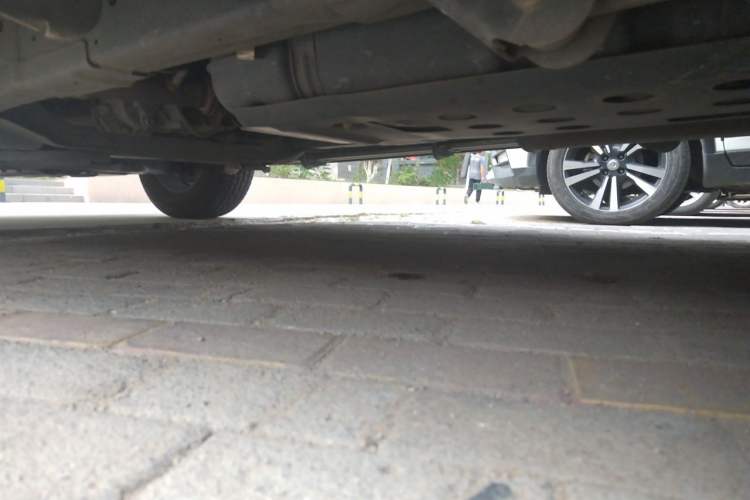 Used SAIC MAXUS D90  Chassis Rear Left
