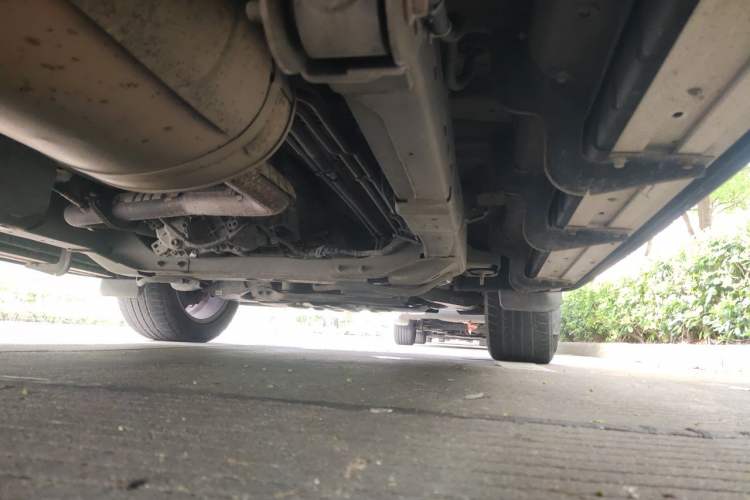 Used SAIC MAXUS D90 2017 2.0T Automatic All-Wheel Drive Sirius Chassis Rear Right