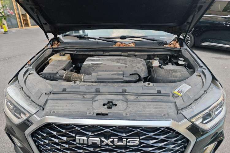 Used SAIC MAXUS D90 2017 2.0T Automatic All-Wheel Drive Sirius Engine Bay