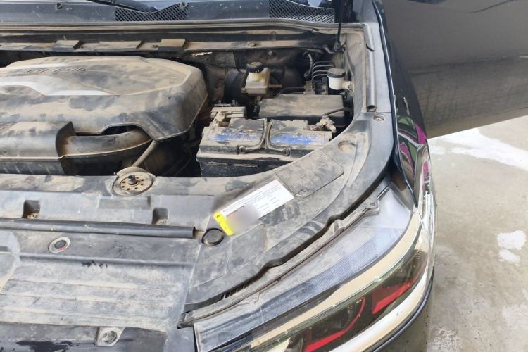 Used SAIC MAXUS D90 2017 2.0T Automatic All-Wheel Drive Sirius Engine Bay Left