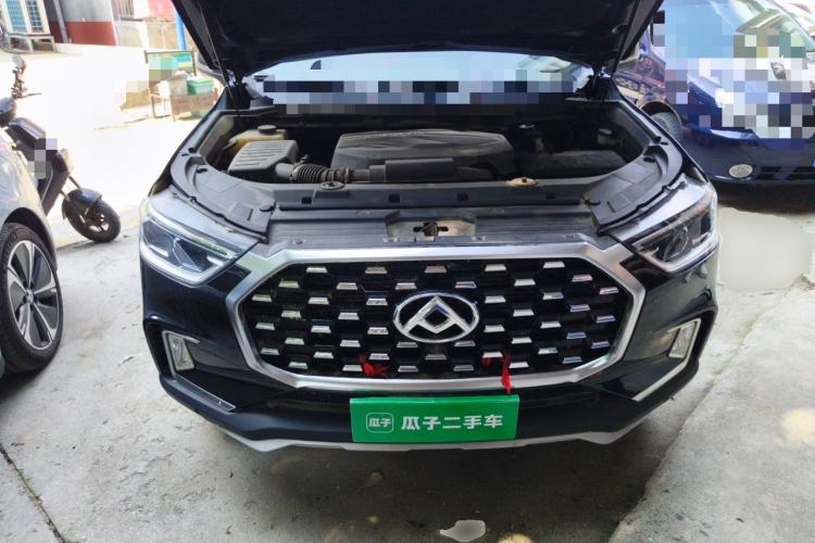 Used SAIC MAXUS D90  Engine Bay