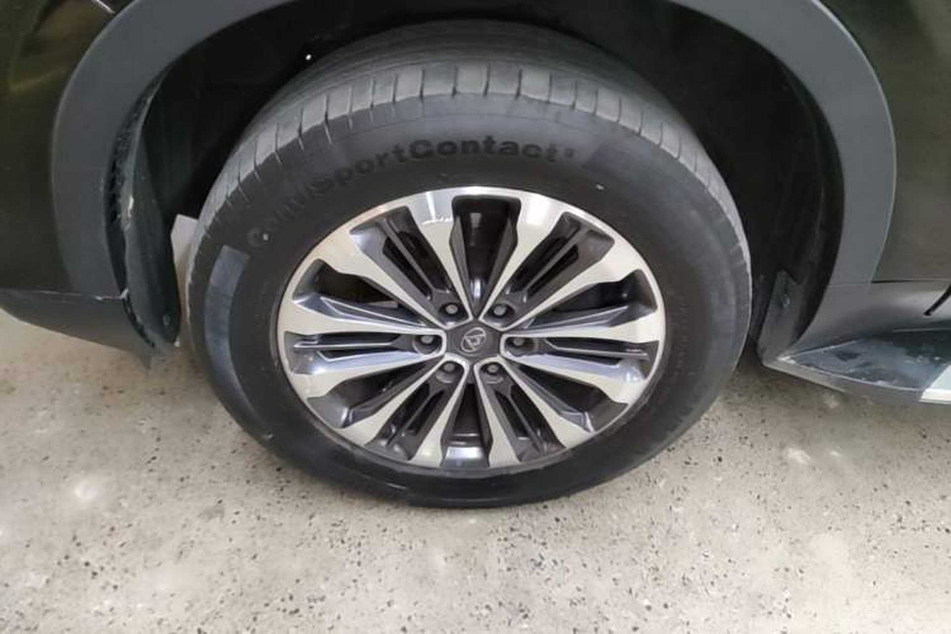 Used SAIC MAXUS D90 2017 2.0T Automatic All-Wheel Drive Sirius Exterior 4