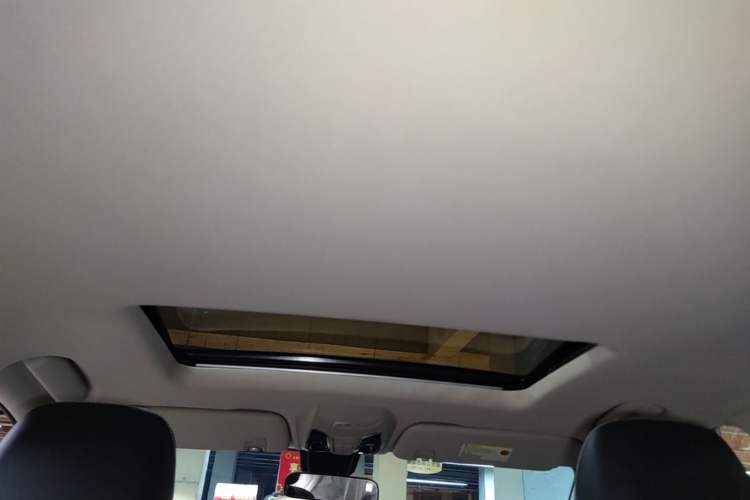 Used SAIC MAXUS D90 2017 2.0T Automatic All-Wheel Drive Sirius Headliner