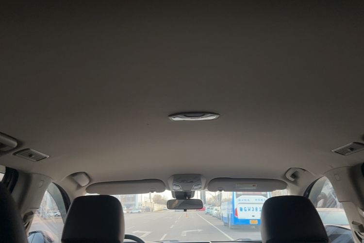 Used SAIC MAXUS D90 2017 2.0T Automatic Two-Wheel Drive Mercury Base Edition Headliner