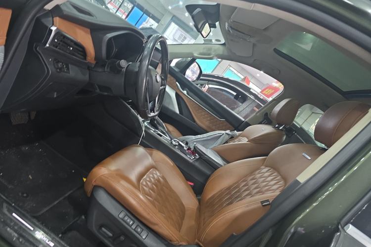 Used SAIC MAXUS D90 2017 2.0T Automatic All-Wheel Drive Polaris Left Front Seat
