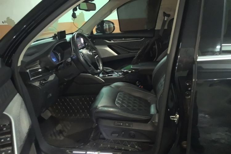 Used SAIC MAXUS D90  Left Front Seat