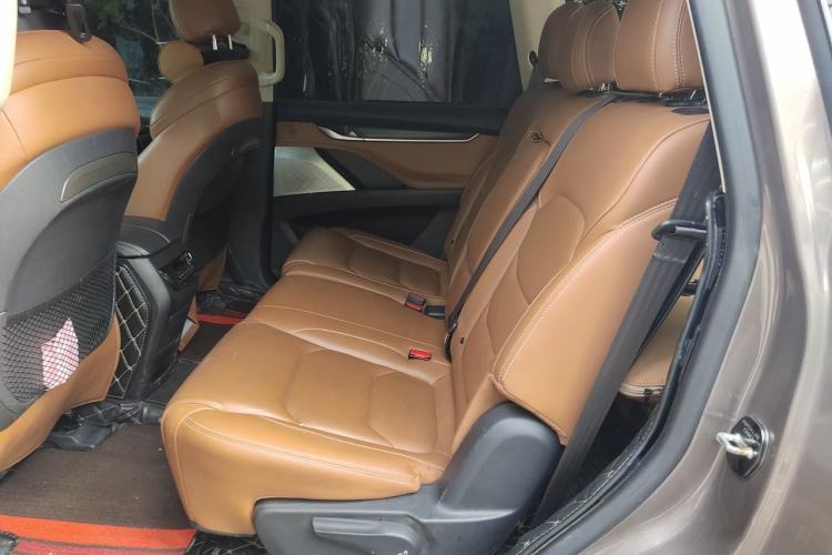 Used SAIC MAXUS D90 2017 2.0T Automatic All-Wheel Drive Sirius Left Rear Seat