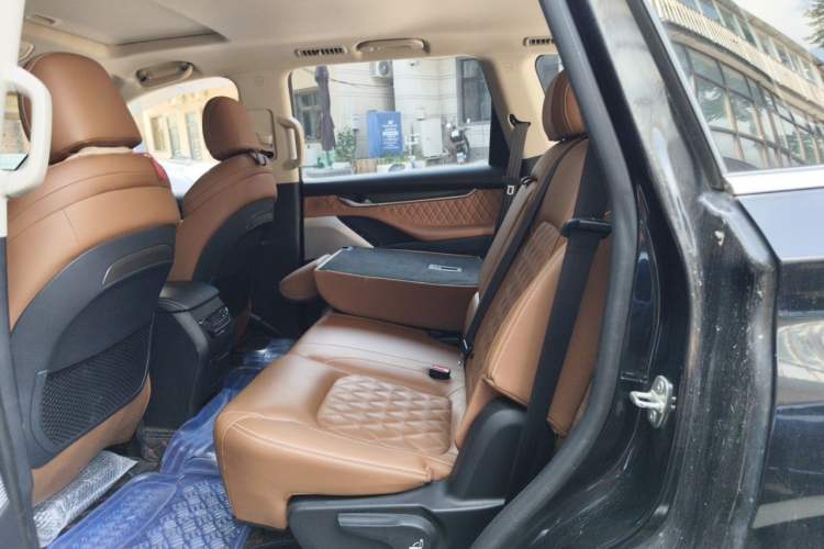 Used SAIC MAXUS D90  Left Rear Seat