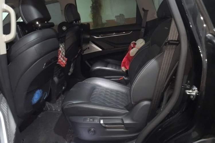 Used SAIC MAXUS D90  Left Rear Seat