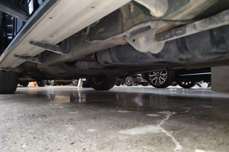 Used SAIC MAXUS D90 2017 2.0T Automatic All-Wheel Drive Sirius Left Side Sill