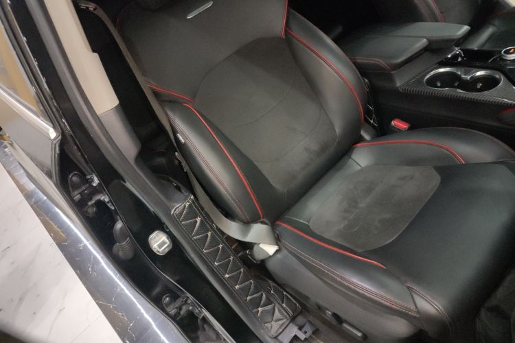 Used SAIC MAXUS D90 2017 2.0T Automatic All-Wheel Drive Polaris Right Front Seat