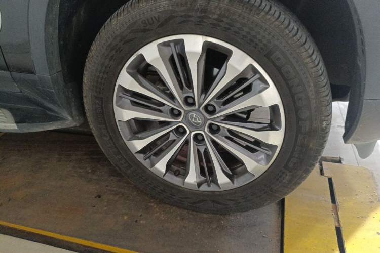 Used SAIC MAXUS D90 2017 2.0T Manual 4x4 Neptune Right Front Wheel Hub