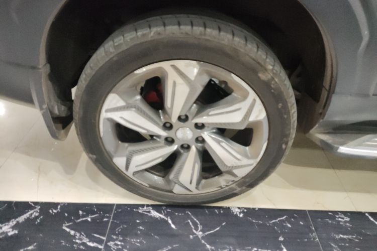 Used SAIC MAXUS D90 2017 2.0T Automatic All-Wheel Drive Polaris Right Rear Wheel Hub