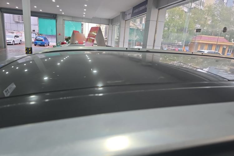 Used SAIC MAXUS D90 2017 2.0T Automatic All-Wheel Drive Polaris Roof