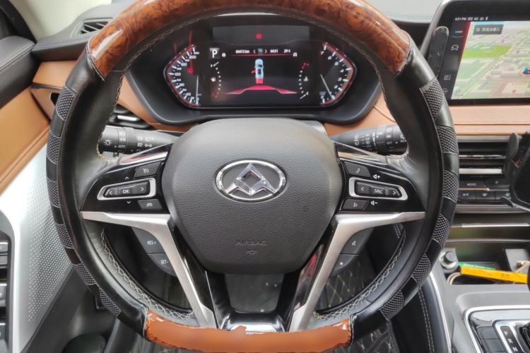 Used SAIC MAXUS D90 2017 2.0T Automatic All-Wheel Drive Sirius Steering Wheel