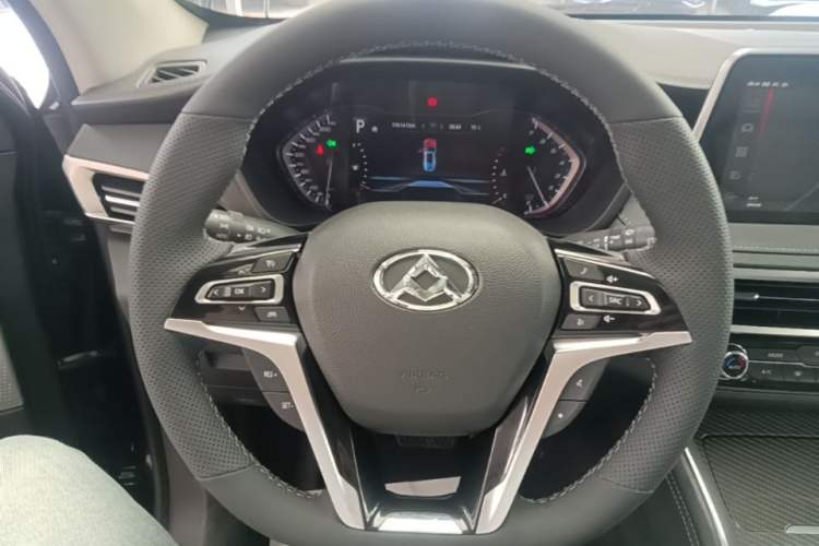 Used SAIC MAXUS D90 2017 2.0T Automatic Two-Wheel Drive - Uranus Steering Wheel