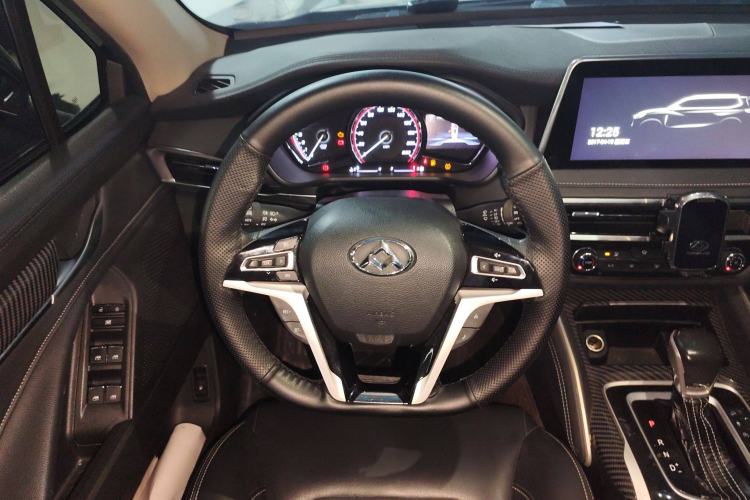 Used SAIC MAXUS D90 2017 2.0T Automatic Two-Wheel Drive Mercury Base Edition Steering Wheel