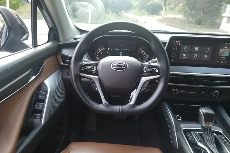 Used SAIC MAXUS D90  Steering Wheel