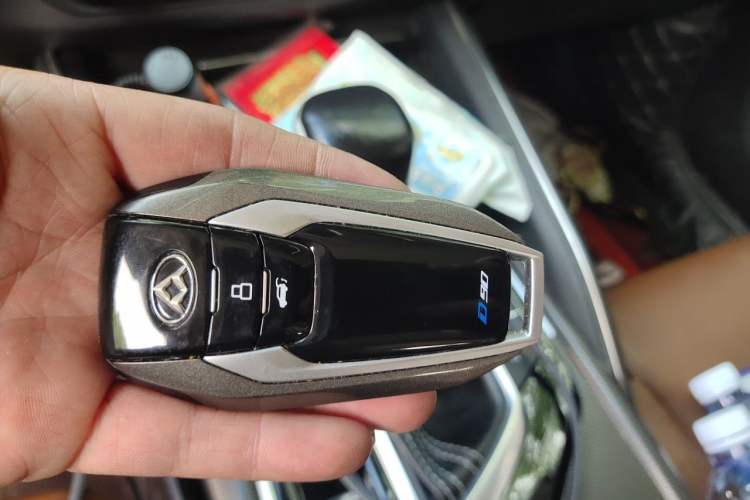 Used SAIC MAXUS D90 2017 2.0T Automatic All-Wheel Drive Sirius Vehicle Key