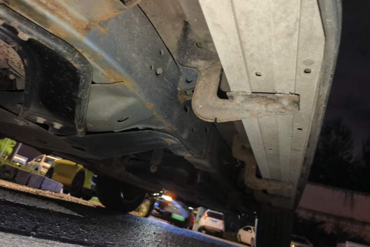 Used SAIC MAXUS D90 2017 2.0T Automatic All-Wheel Drive Sirius Chassis Front Left