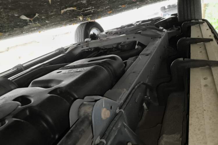 Used SAIC MAXUS D90  Chassis Rear Left
