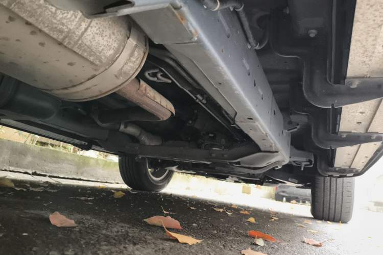 Used SAIC MAXUS D90  Chassis Rear Right