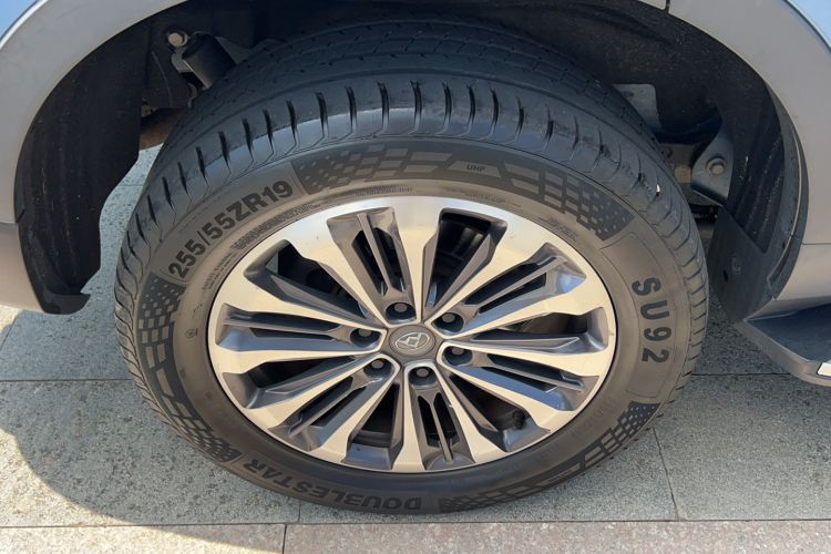 Used SAIC MAXUS D90 2017 2.0T Automatic Two-Wheel Drive - Uranus Exterior 11