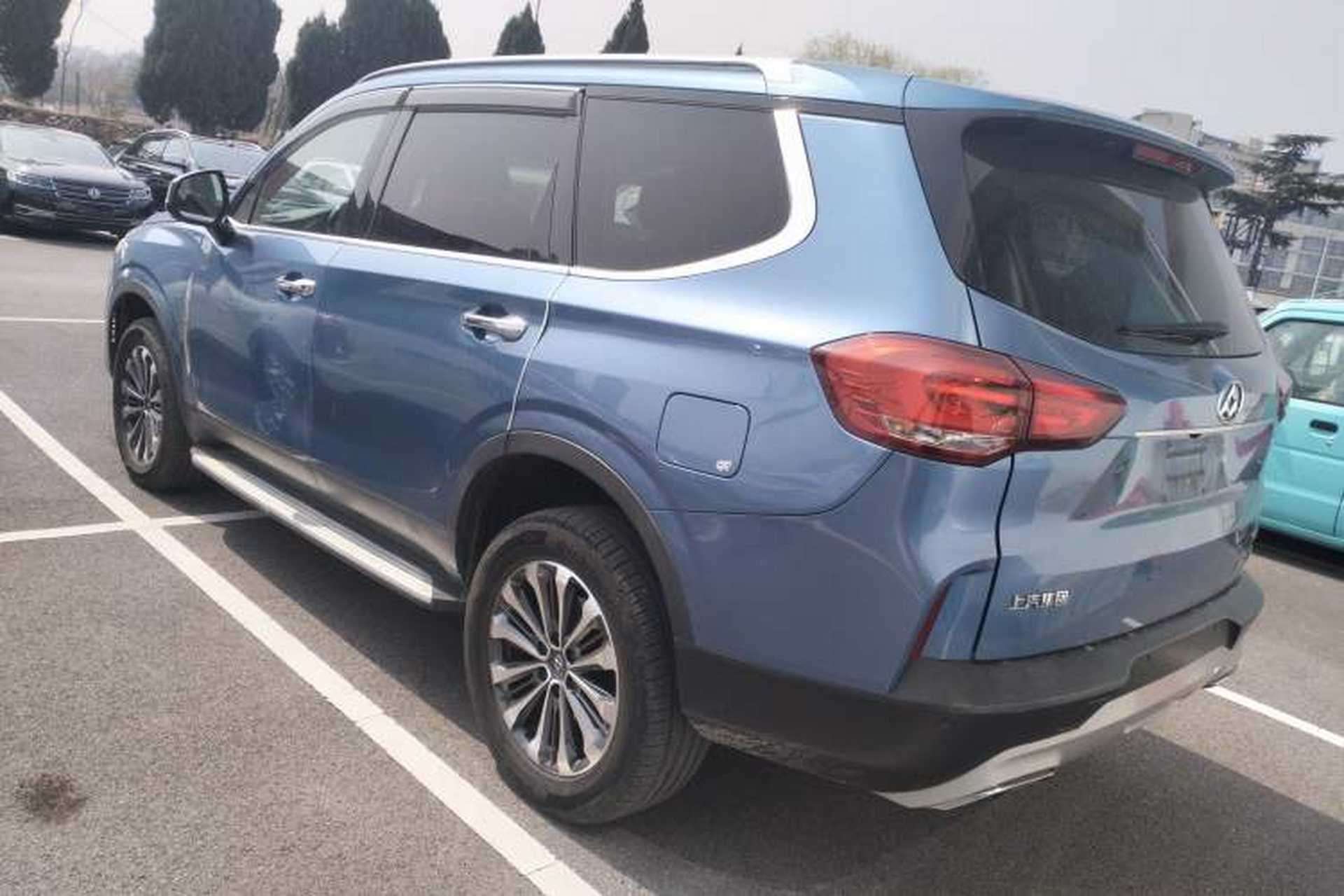 Used SAIC MAXUS D90 2017 2.0T Automatic All-Wheel Drive Sirius Exterior 2