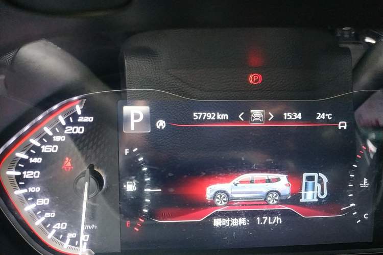 Used SAIC MAXUS D90 2017 2.0T Automatic All-Wheel Drive Sirius Odometer Close Up