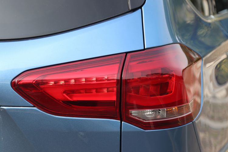 Used SAIC MAXUS D90  Right Rear Taillight