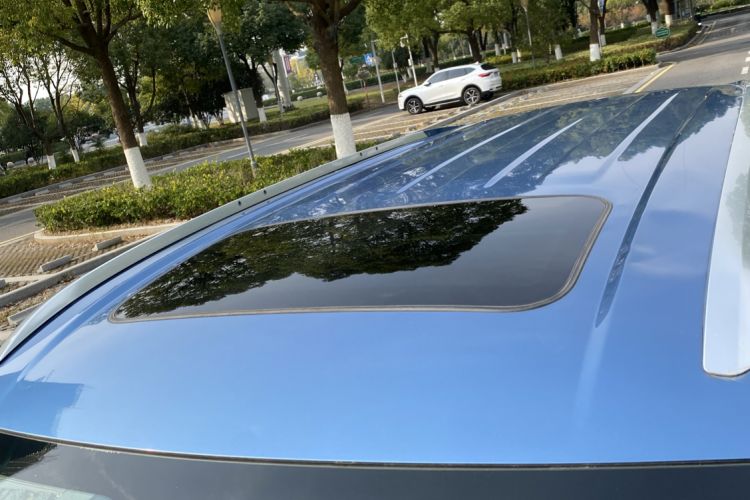 Used SAIC MAXUS D90  Roof