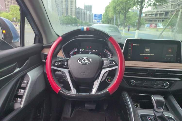 Used SAIC MAXUS D90 2017 2.0T Automatic Two-Wheel Drive - Uranus Steering Wheel