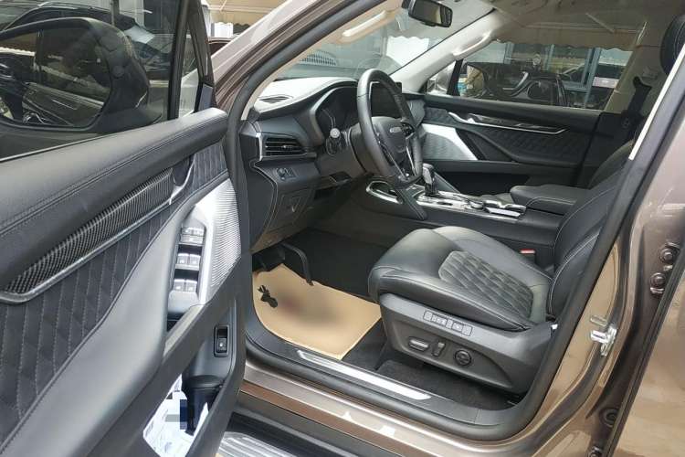 Used SAIC MAXUS D90 2017 2.0T Automatic All-Wheel Drive Polaris Driver Seat