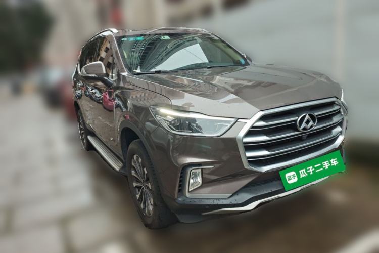Used SAIC MAXUS D90 2017 2.0T Automatic Two-Wheel Drive - Uranus Front Right 45 Deg