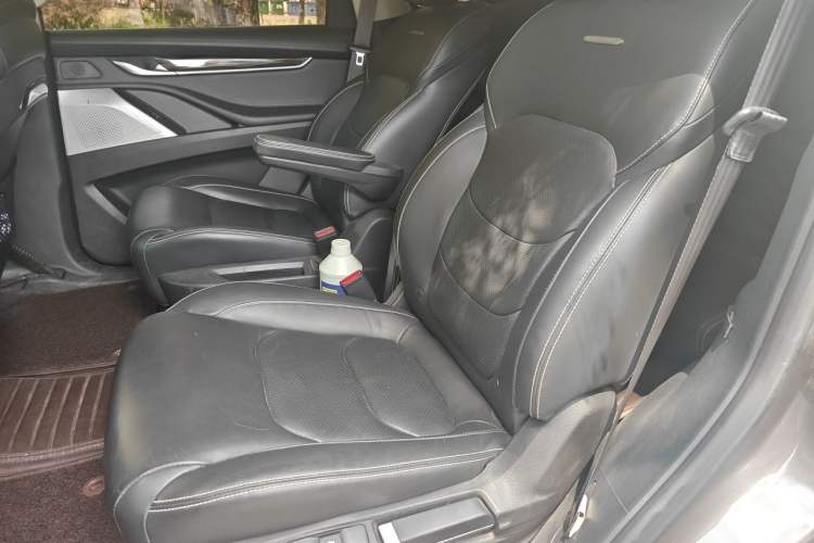 Used SAIC MAXUS D90  Left Rear Seat