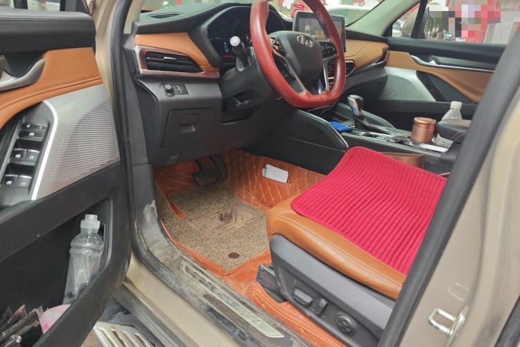 Used SAIC MAXUS D90  Driver Seat