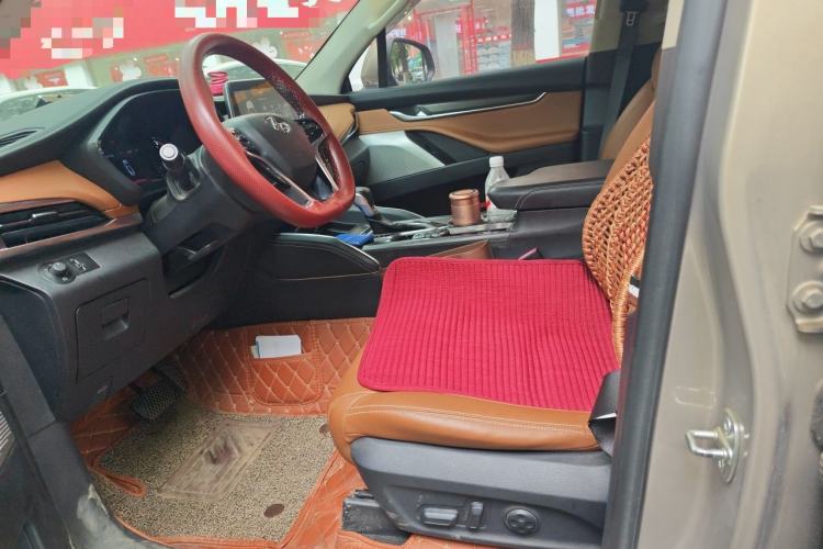 Used SAIC MAXUS D90  Left Front Seat