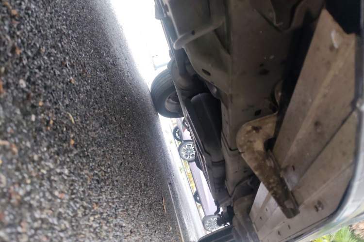 Used SAIC MAXUS D90 2017 2.0T Automatic Two-Wheel Drive - Uranus Chassis Front Left