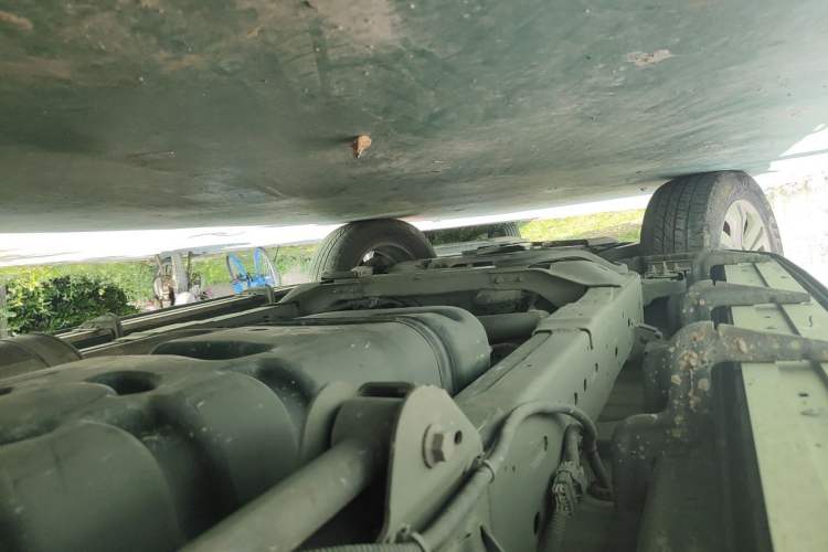 Used SAIC MAXUS D90 2017 2.0T Automatic Two-Wheel Drive Mercury Chassis Rear Left