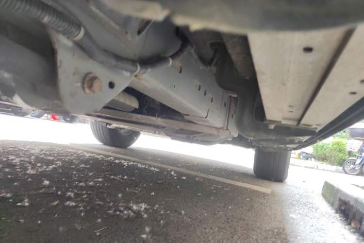 Used SAIC MAXUS D90 2017 2.0T Automatic All-Wheel Drive Sirius Chassis Rear Right